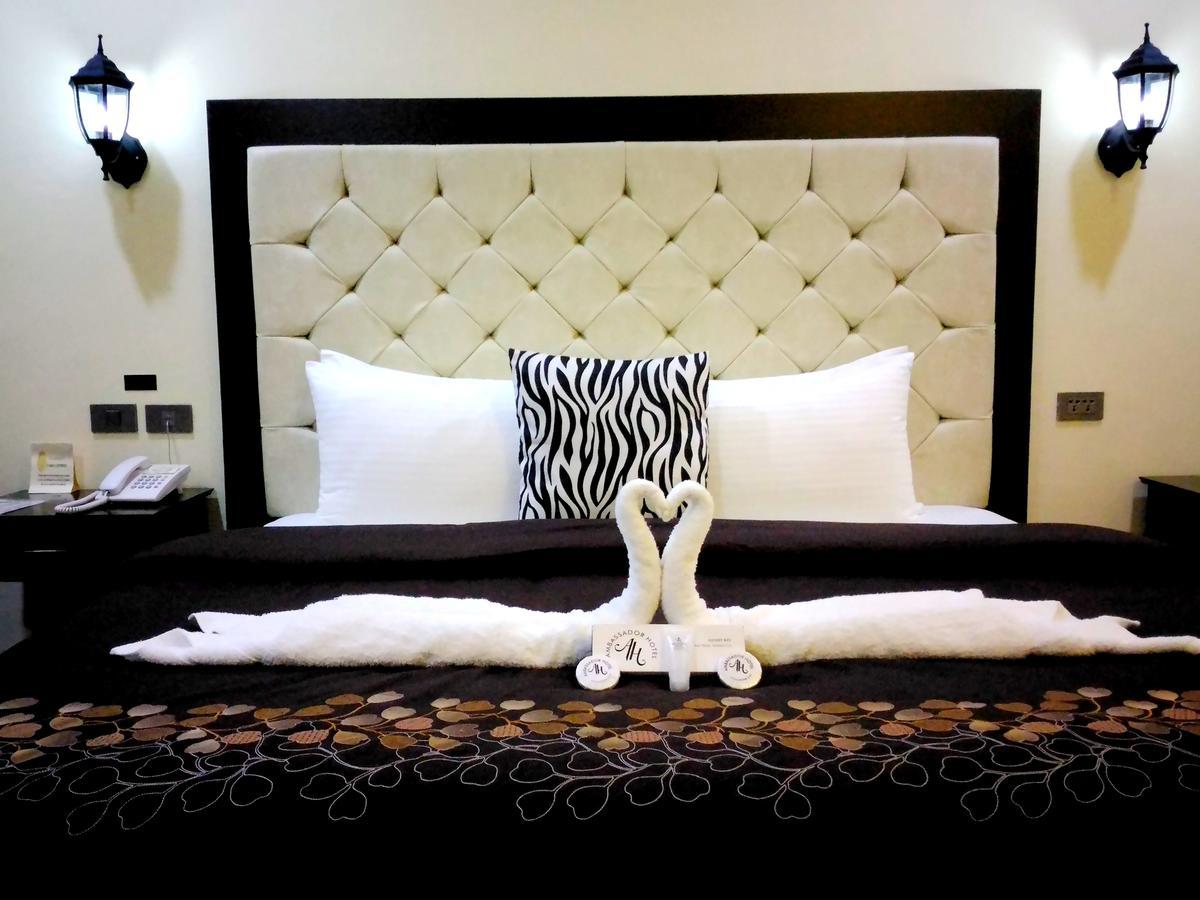 The Ambassador Hotel Tacloban Ngoại thất bức ảnh